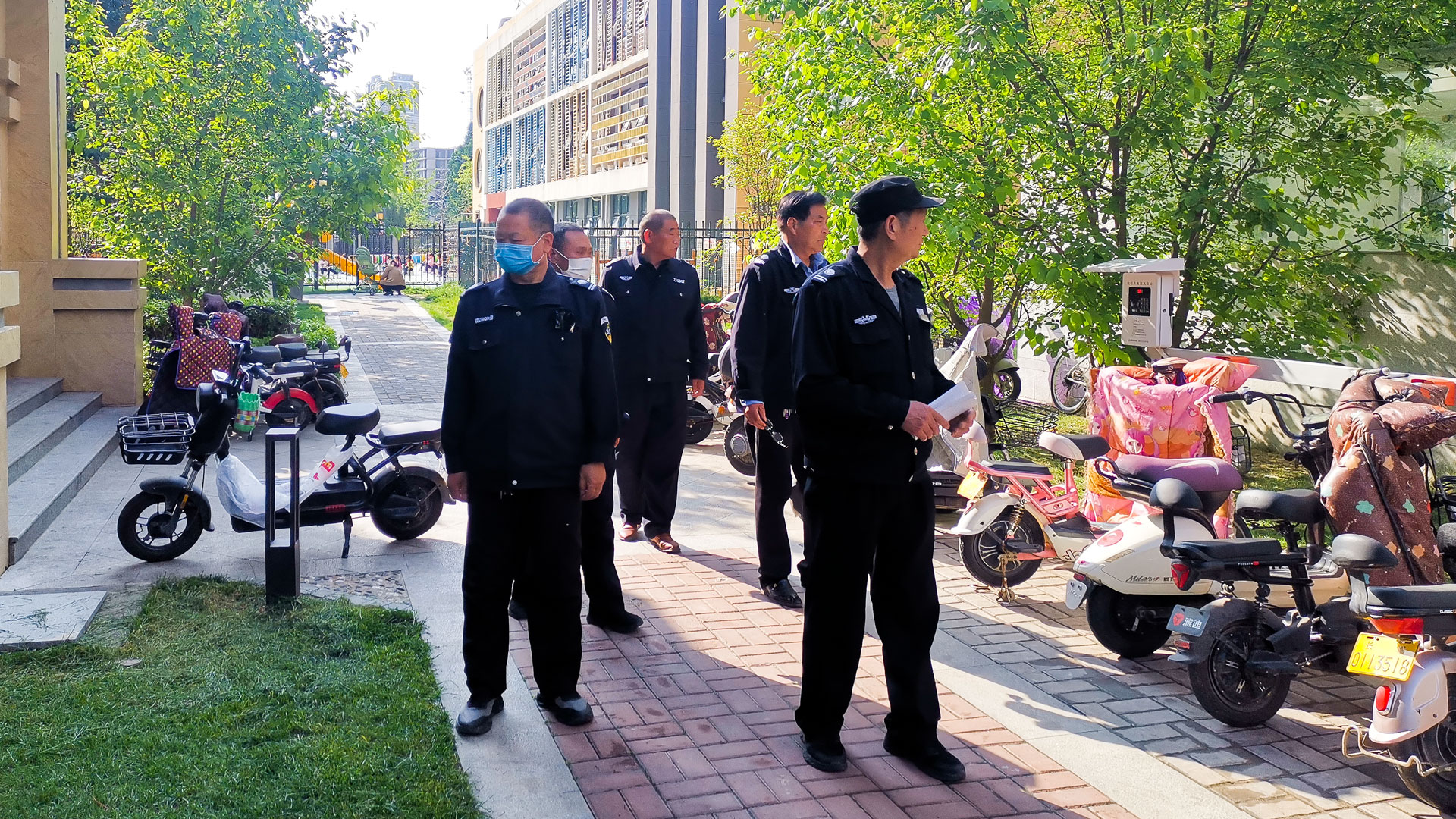 1682652668212194.jpg 安保4.jpg